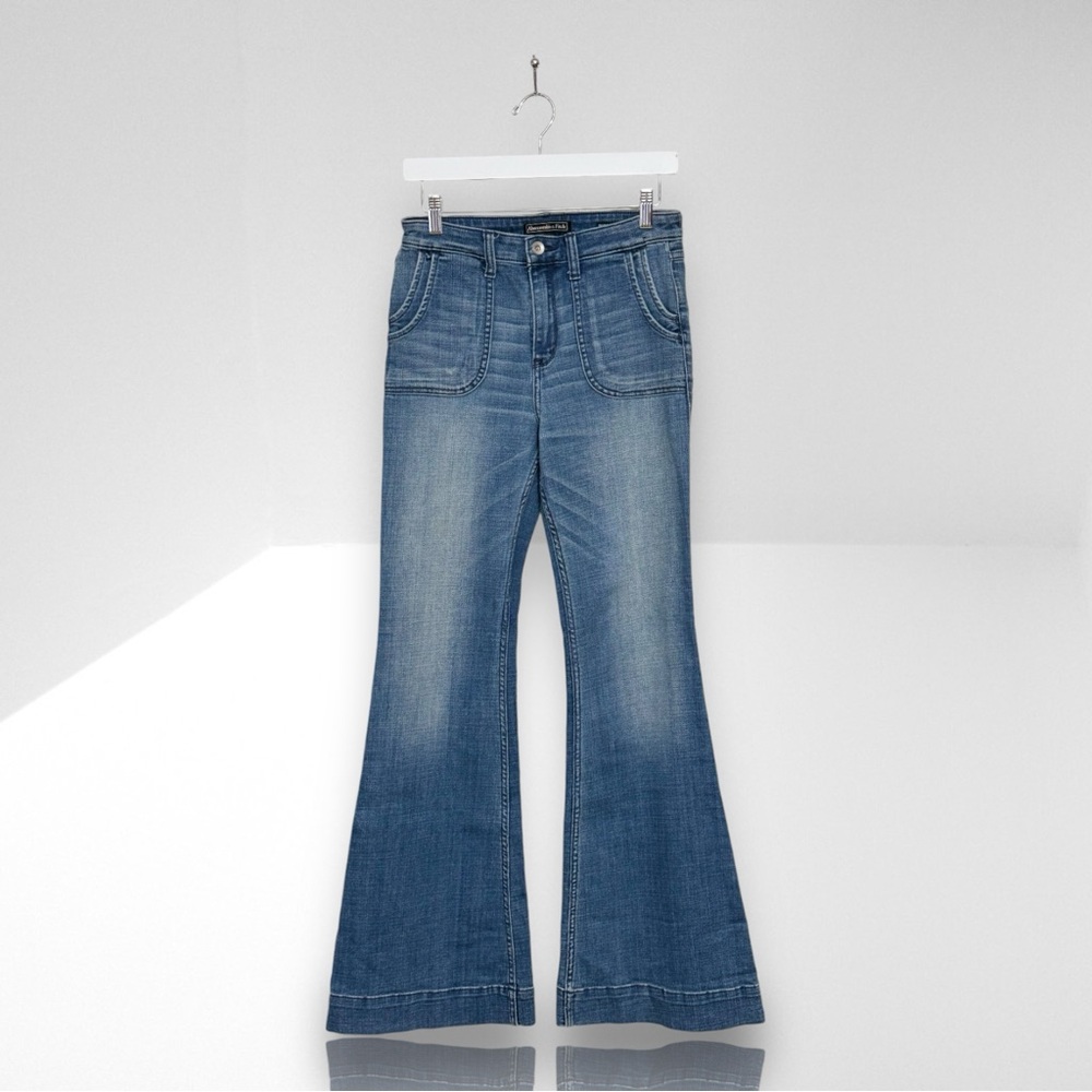 Women's Blue Flared Jeans - Classic Mid Wash - Picture 7 of 11